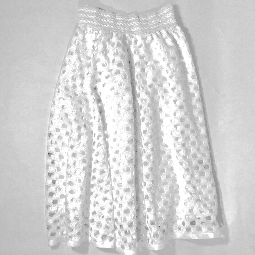 White lace and satin Me 2 Magic Skirt